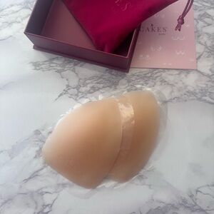 CAKES Body Sticky Cakes Triangles